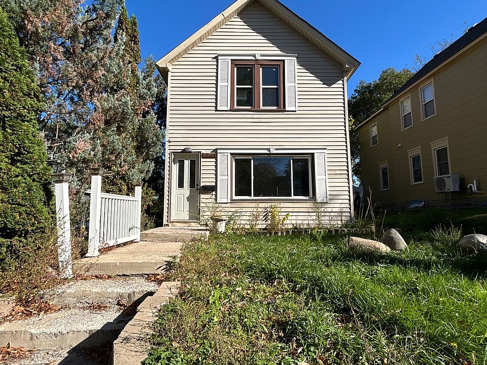 1st image of 740 Stryker Ave