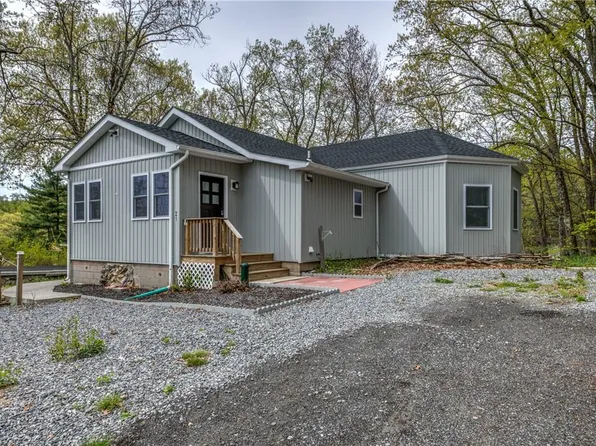 21 Clarkson Road, Carmel, NY 10512