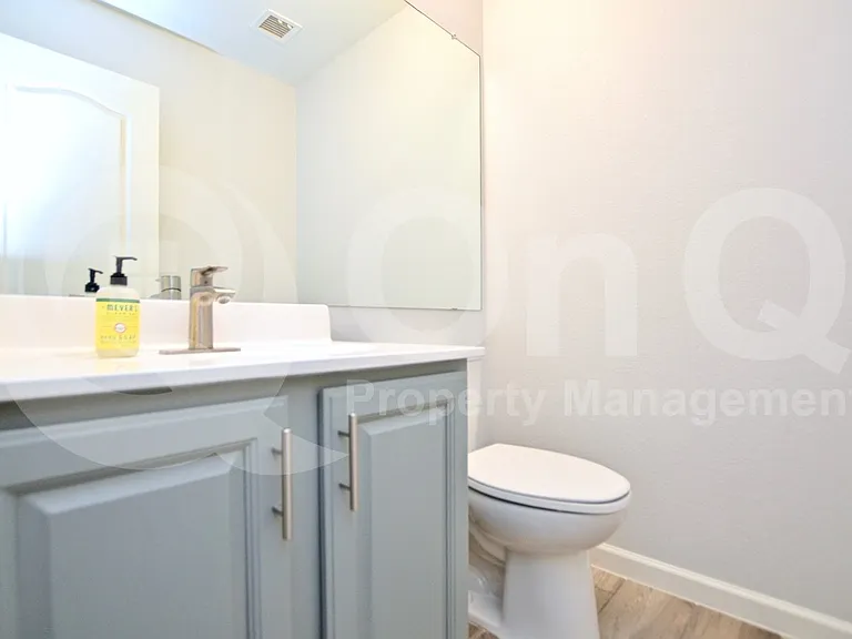 6629 W Rose Garden Ln — Photo 11