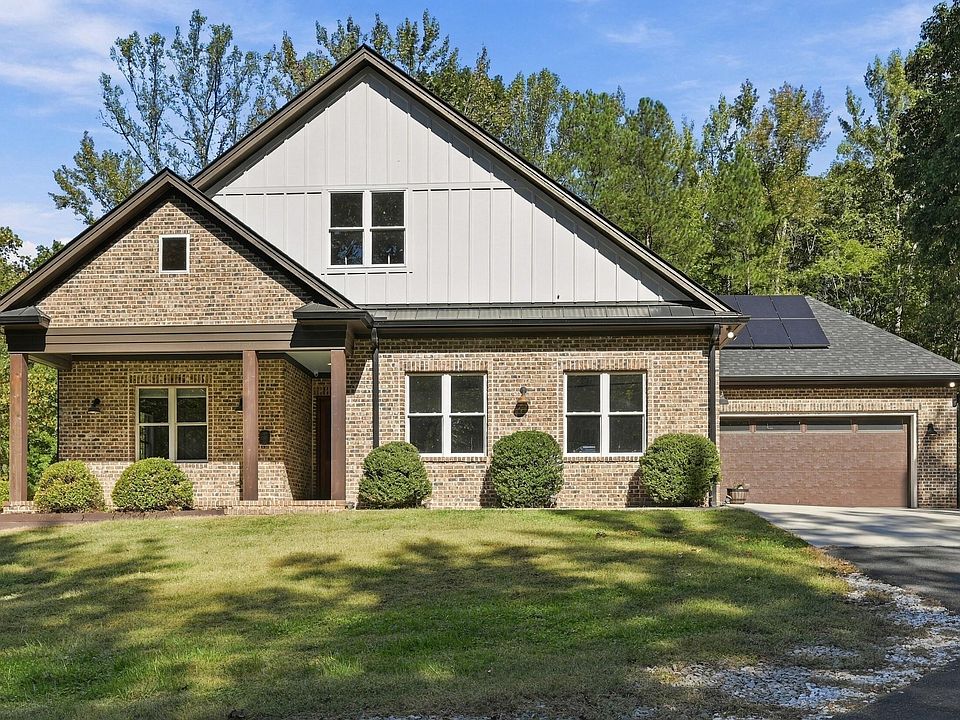1st image of 420 Perrytown Rd