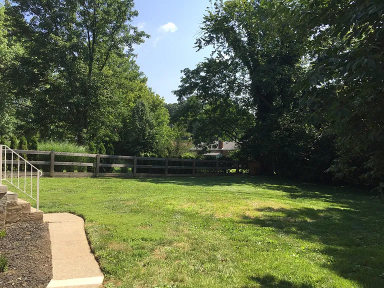 7268 Jethve Ln — Photo 11