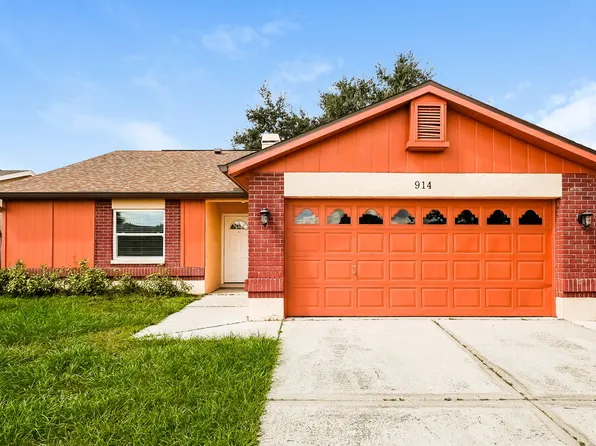 914 Axlewood Cir, Brandon, FL 33511