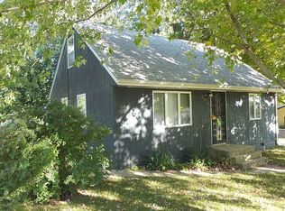 3102 16th St, Rockford, IL 61109