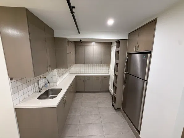 (undisclosed Address), Yonkers, NY 10704