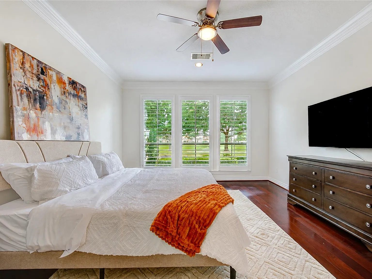 4 bed, 3.5 bath, 2853 sqft, $4,500 — Photo 4