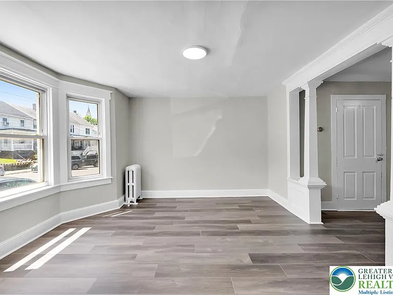 265-267 E Bertsch St #5 — Photo 19