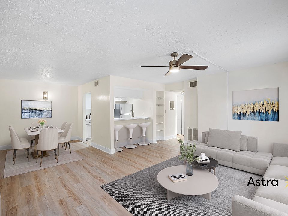 1st image of 3111 W Horatio St #1008