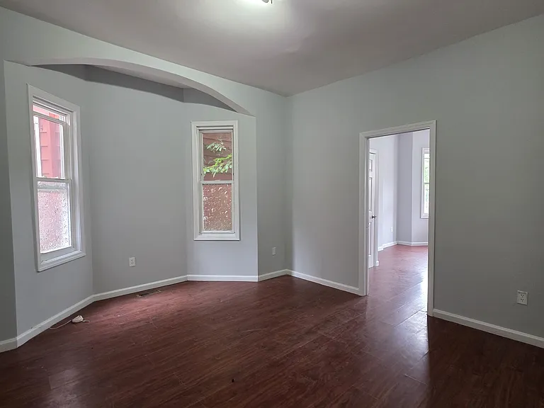 107 Grant Ave #1 — Photo 9
