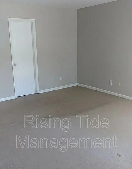 7229 President St — Photo 13