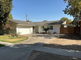 2902 N Fisher St, Fresno, CA 93703