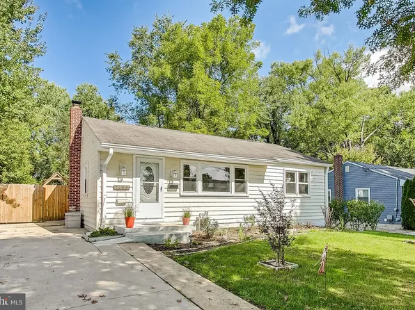 1104 Grandin Ave, Rockville, MD 20851