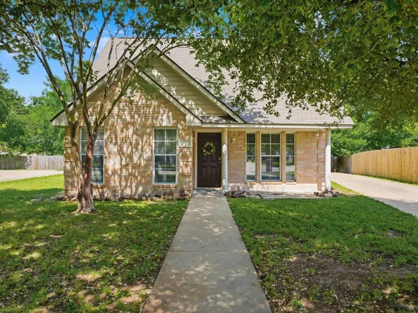 2415 Pintail Loop, College Station, TX 77845