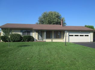 55 Hallbar Rd, Rochester, NY 14626