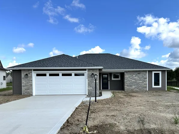 1466 Monte Carlo Dr, Huntertown, IN 46748