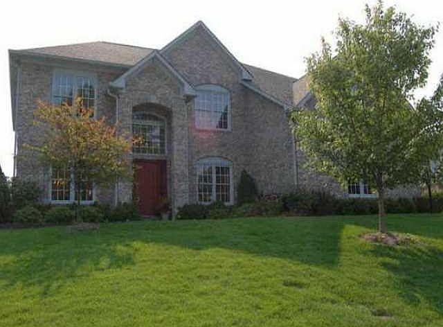 1st image of 4805 S Woods Edge Dr