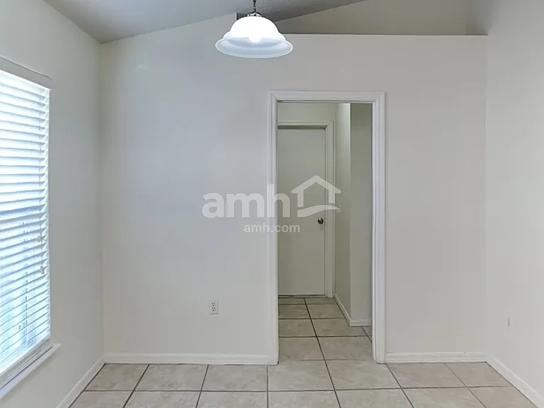 9172 Upstream Ct — Photo 10