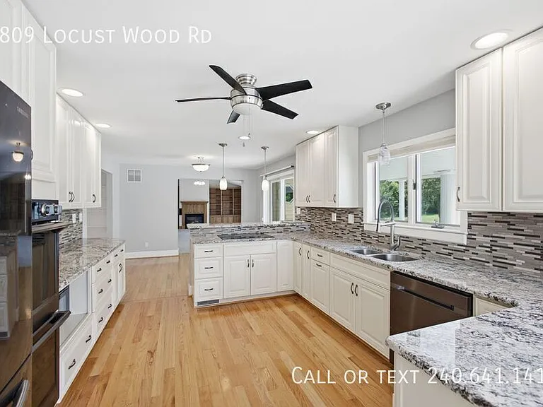 7809 Locust Wood Rd — Photo 10