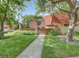 8093 Severn Dr APT B, Boca Raton, FL 33433