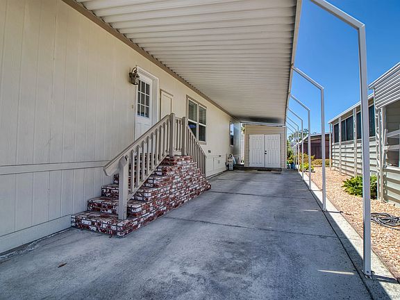 3rd image of 1600 E Vista Way Space 56