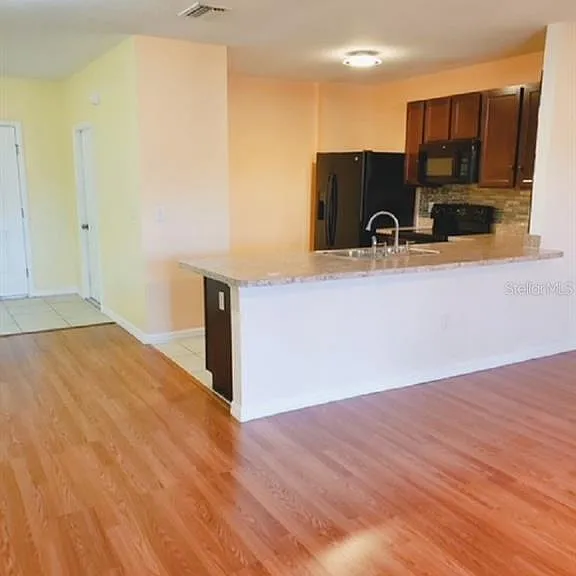 9907 Hound Chase Dr — Photo 4