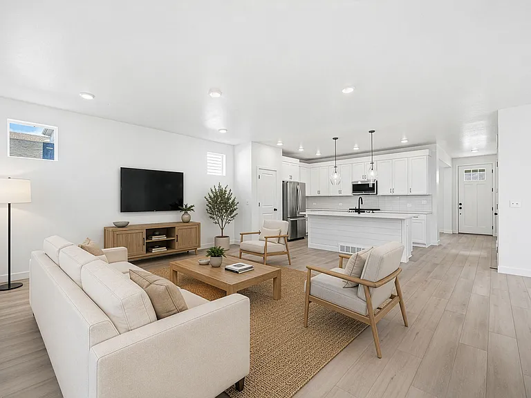 882 W Caroline Dr — Photo 13