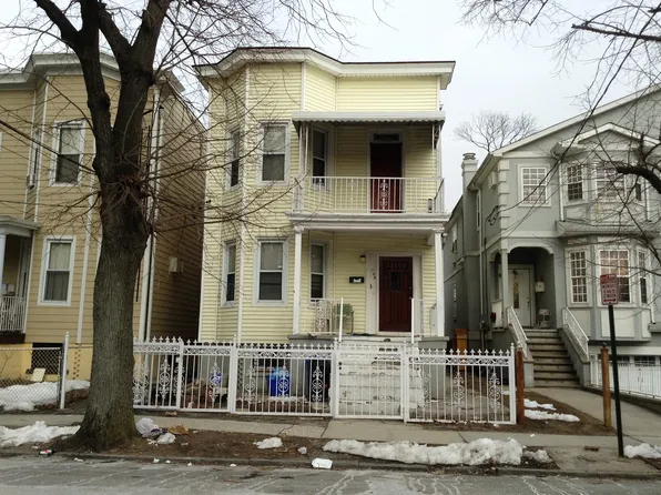 139 S 12th Ave, Mount Vernon, NY 10550