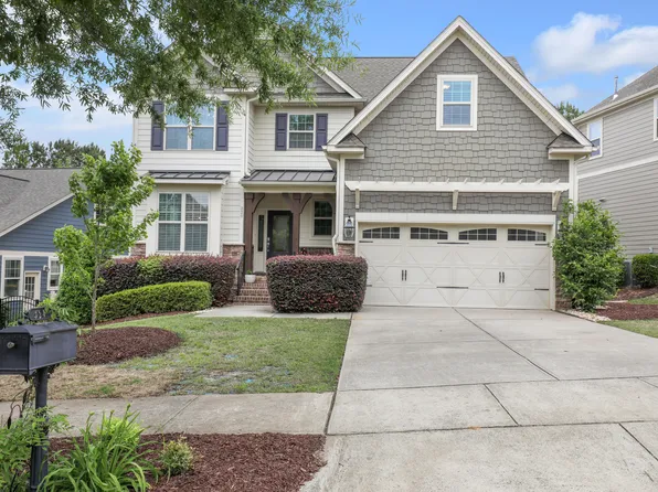320 Silver Bluff St, Holly Springs, NC 27540