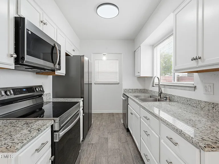 3540 E Glen Dr #A — Photo 25