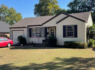 545 N 12th St, Ponca City, OK 74601