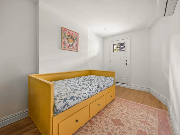 647 Macon Street image 6 of 7