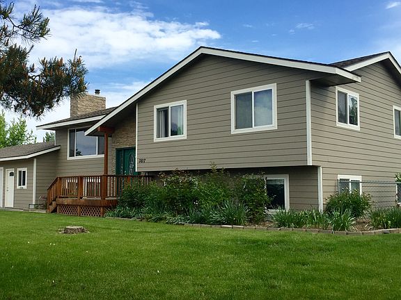 2nd image of 3817 Evans Ln NE