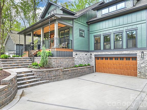 3rd image of 4001 Carmel Forest Dr