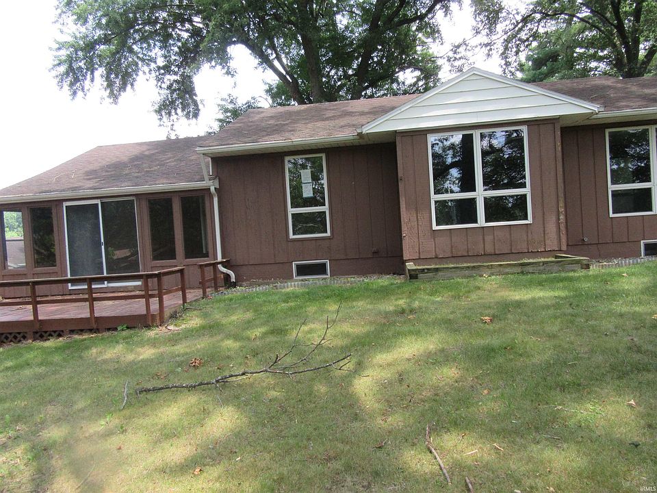1st image of 128 N Lake Cicott Dr