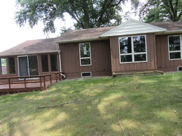 128 N Lake Cicott Dr, Logansport, IN 46947