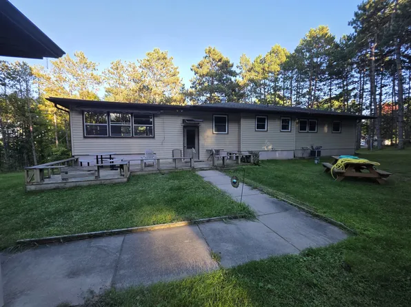 917 Sunrise Beach Dr, Amery, WI 54001