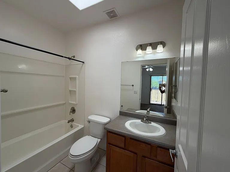 Hedrick1741 — Photo 34