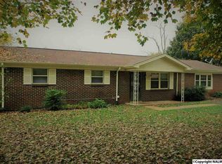 120 Dudley Dr, Hazel Green, AL 35750