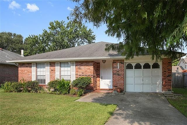 1st image of 4129 Pommard Dr