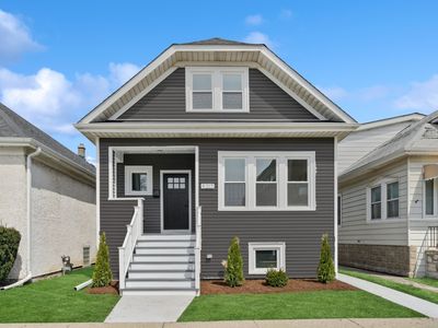 5212 W Grace St, Chicago, IL, 60641