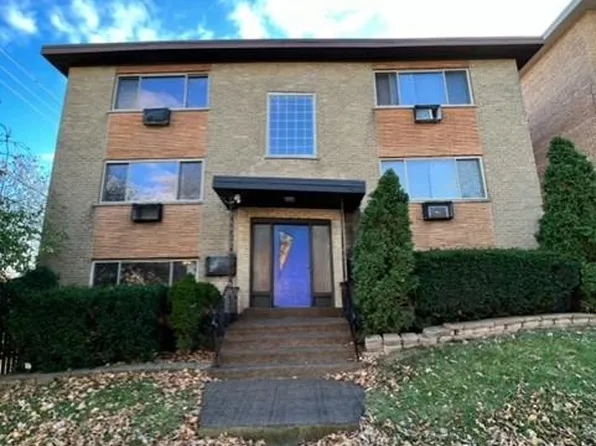 2015 W 111th St #2E, Chicago, IL 60643