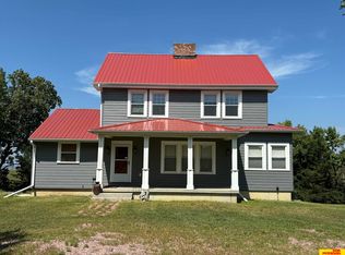 55533 894th Rd, Crofton, NE 68730