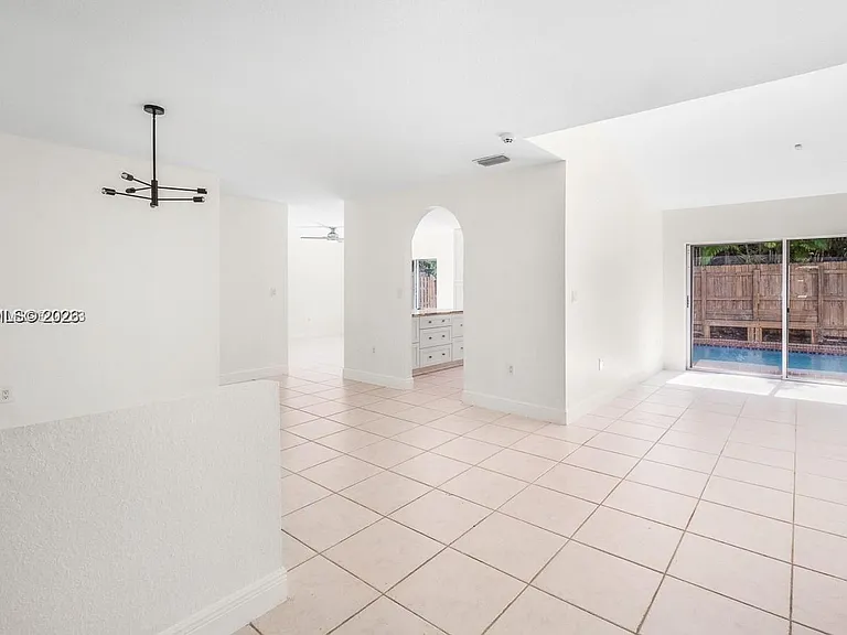 9712 SW 213th Ter — Photo 7