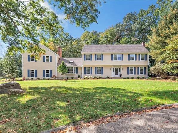 23 Scattergood Circle, Trumbull, CT 06611