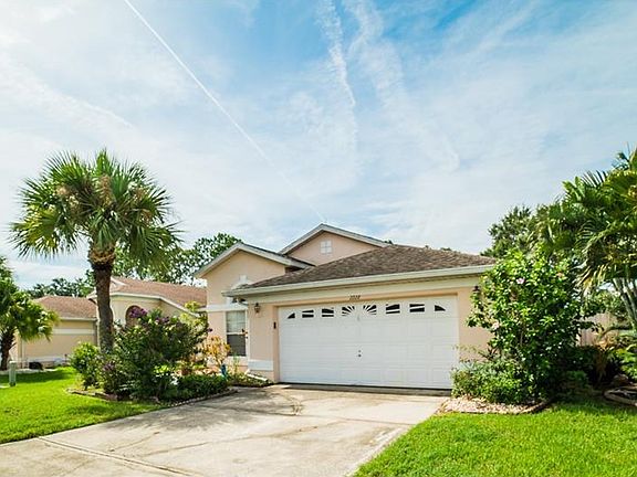 2nd image of 2228 Wyndam Way