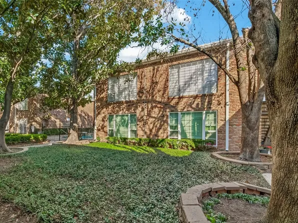 2201 Fountain View Dr APT 29, Houston, TX 77057