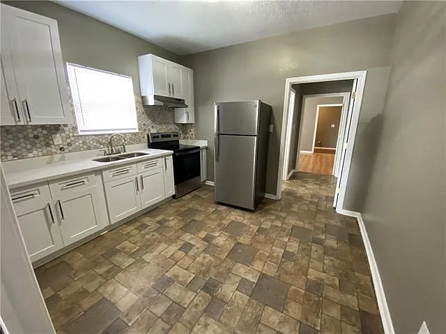 2 bed, 1.0 bath, 900 sqft, $1,190 — Photo 3