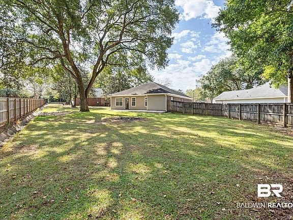 3rd image of 9560 Abel Marle Ct