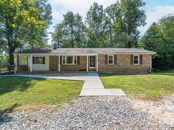 397 Rhonda Rd, Rustburg, VA 24588