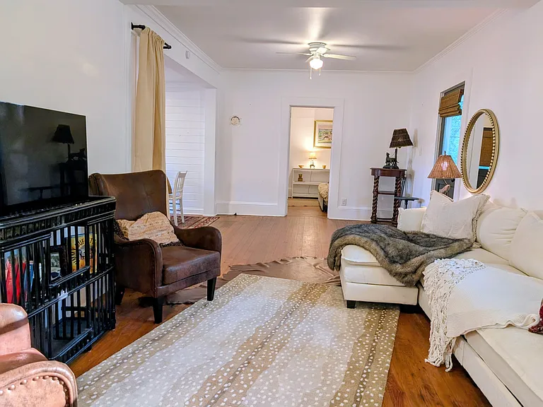 10 Oasis Rd — Photo 12