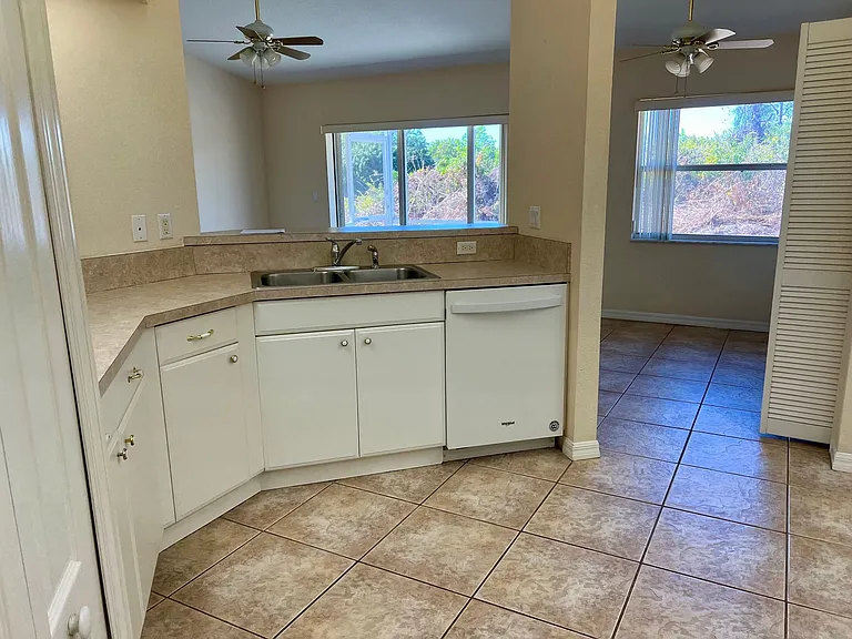 6795 David Blvd #A — Photo 8